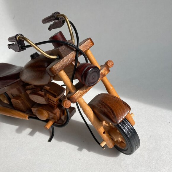 Wood Harley Motorcycle Model Chopper Figurine - Picture 3 of 6